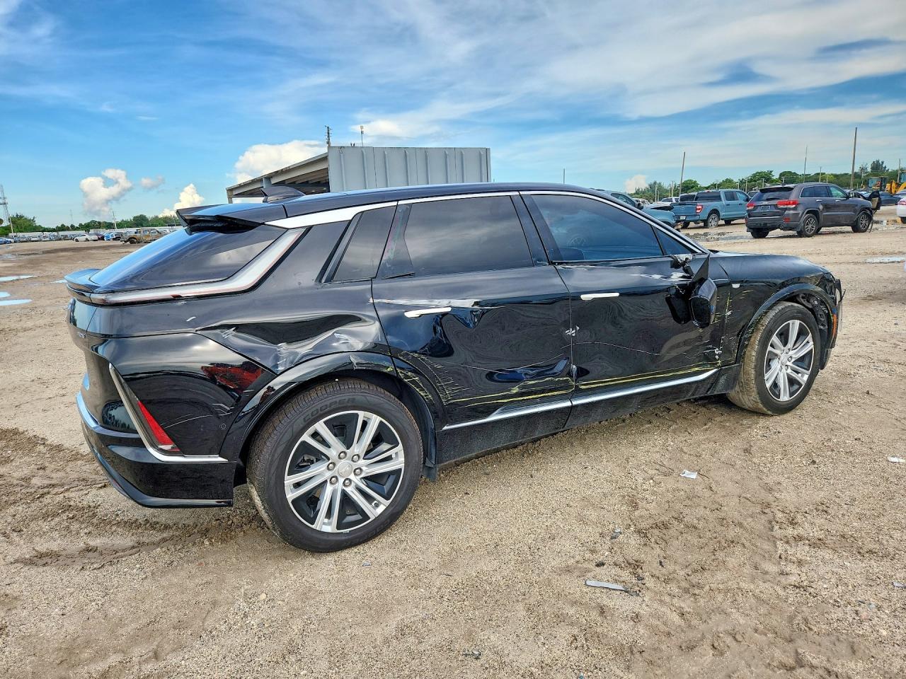 2024 Cadillac Lyriq Tech - Фото 3