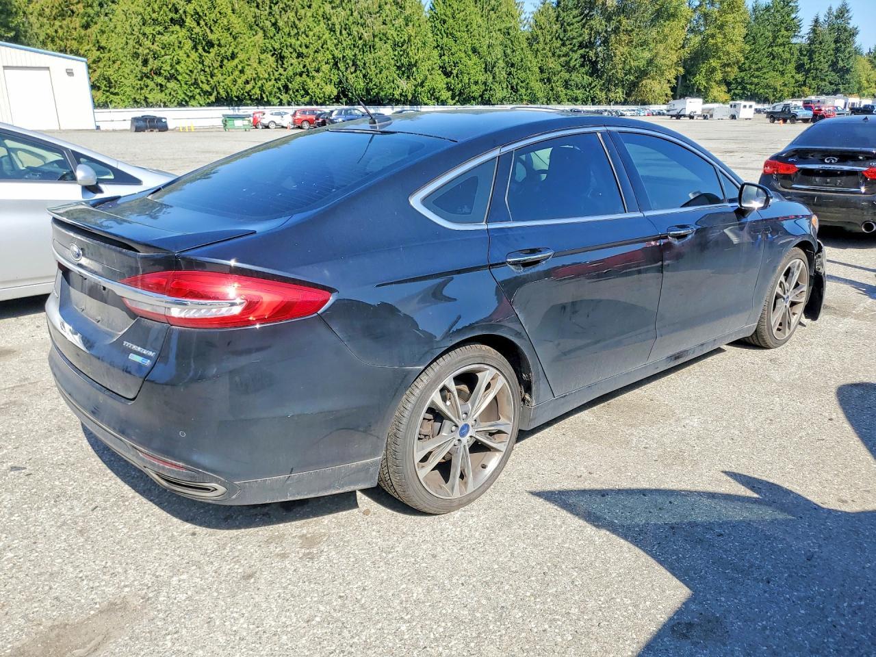 2017 Ford Fusion Titanium - Фото 3