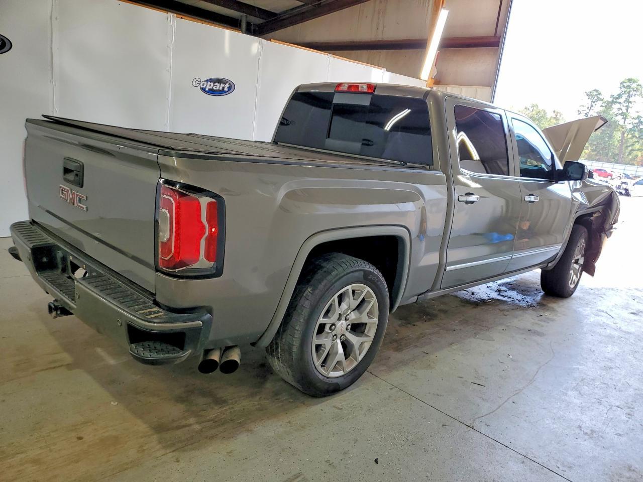 2017 GMC Sierra C1500 Slt - Image 3