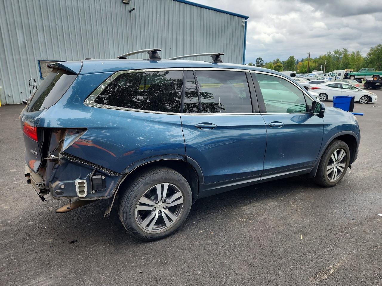 2017 Honda Pilot Exl - Image 3