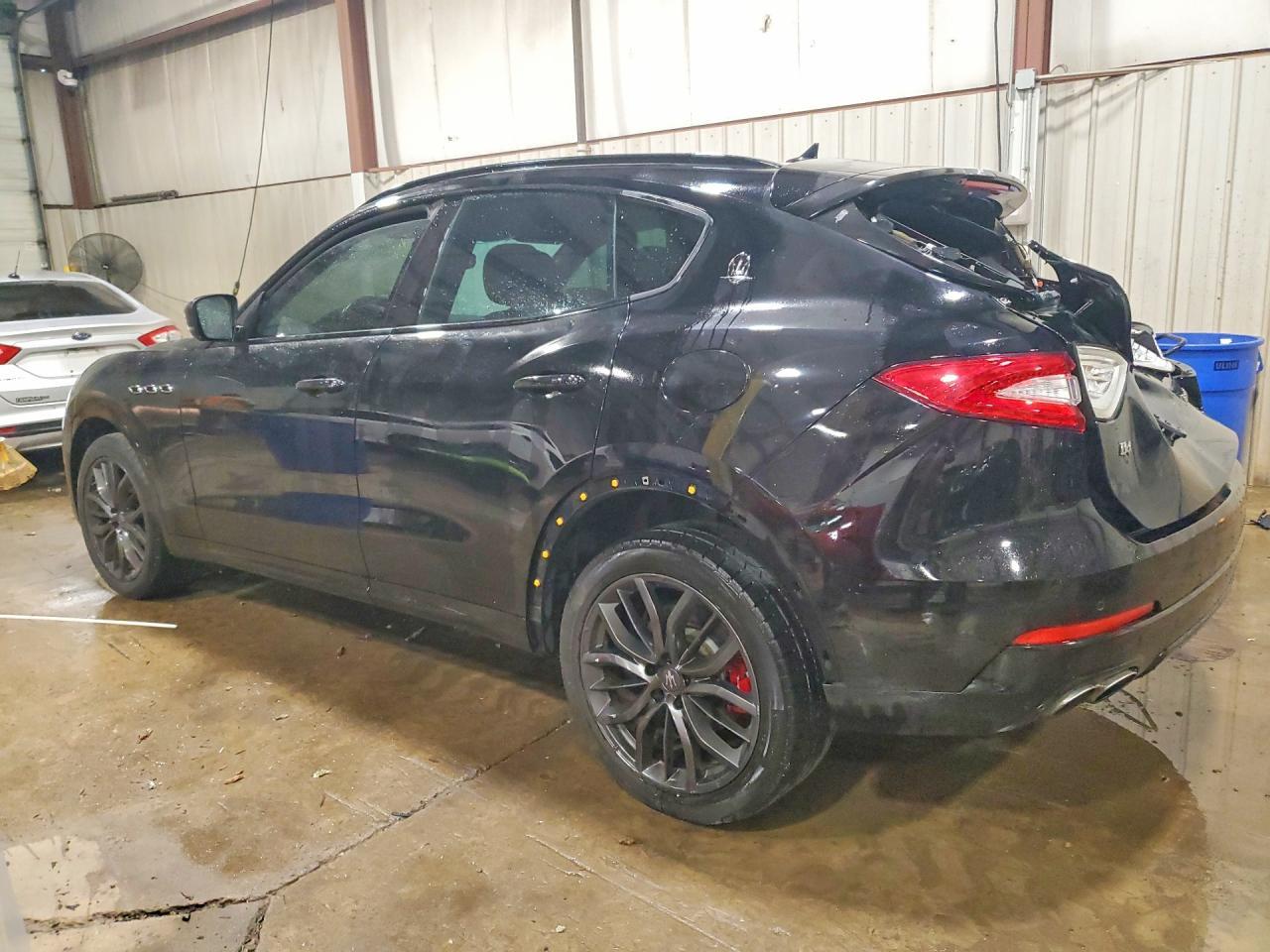 2018 Maserati Levante - Фото 2
