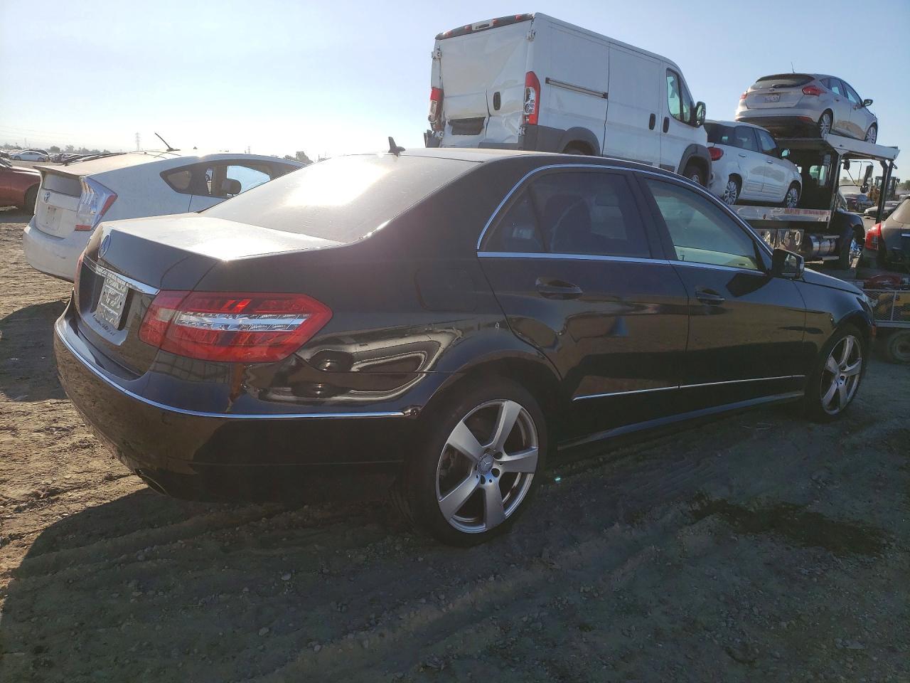 2010 Mercedes-Benz E 350 - Image 3