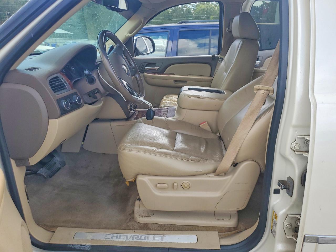 2009 Chevrolet Tahoe K1500 Ltz - Image 7