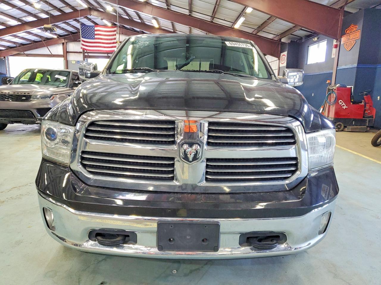 2015 Ram 1500 Laramie - Image 5