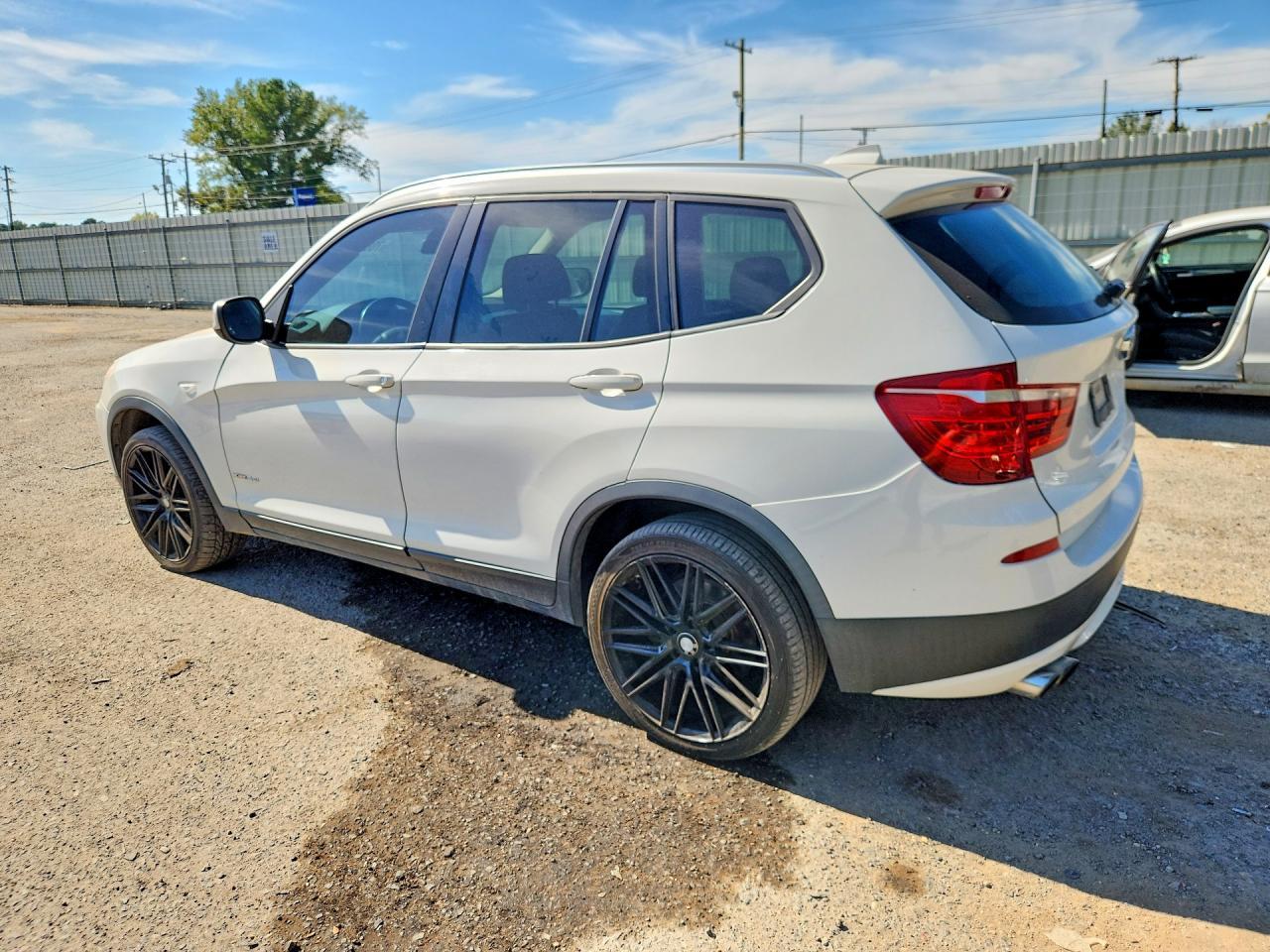 2013 BMW X3 xDrive28I - Фото 2