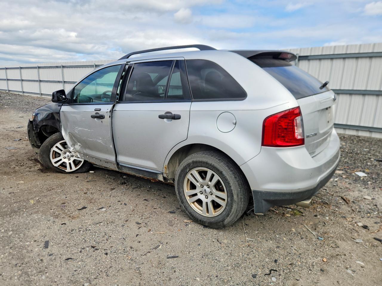 2011 Ford Edge Se - Фото 2