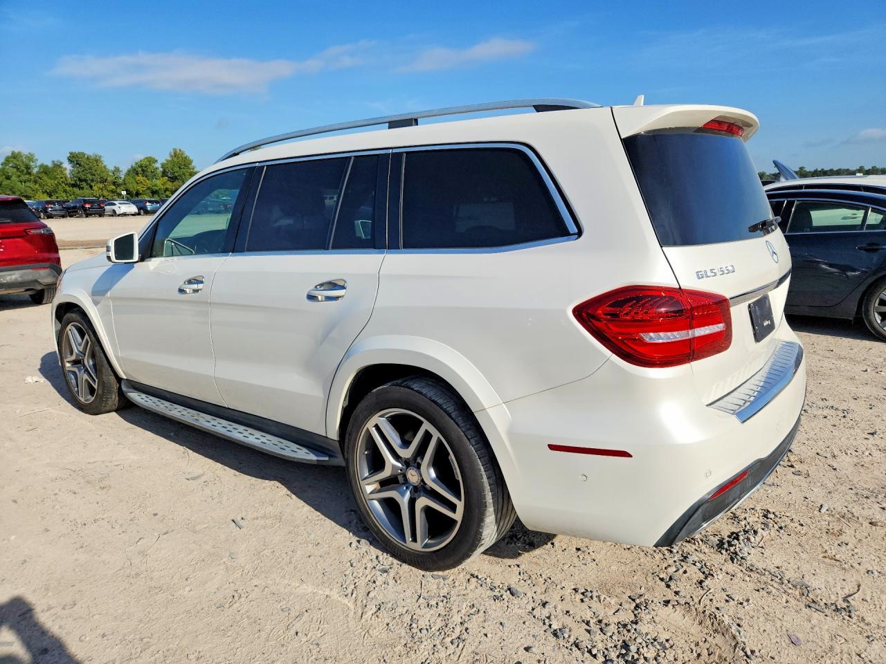 2017 Mercedes-Benz Gls 550 4Matic - Фото 2