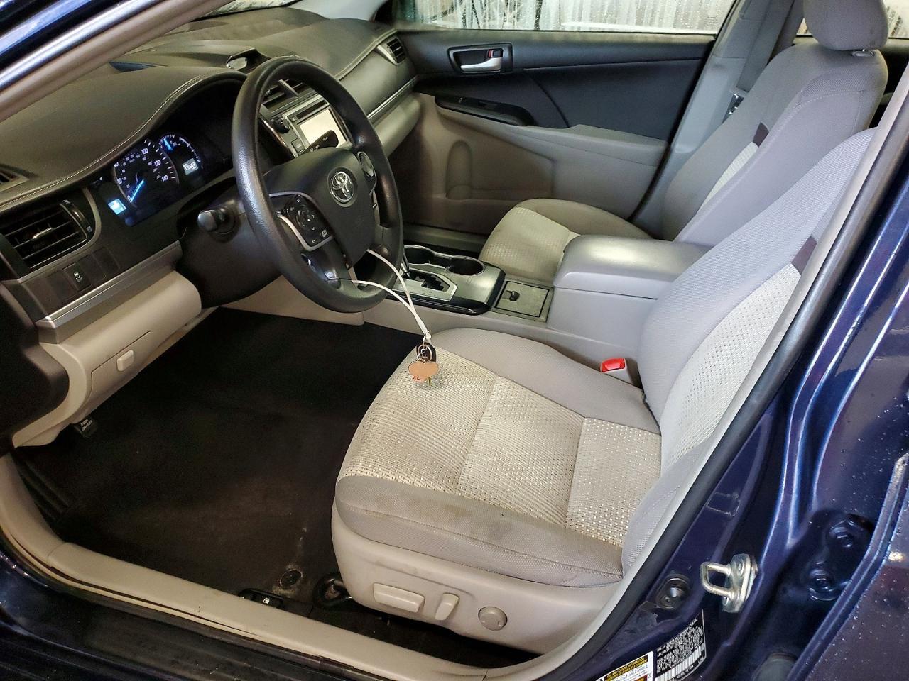 2014 Toyota Camry Le - Image 7