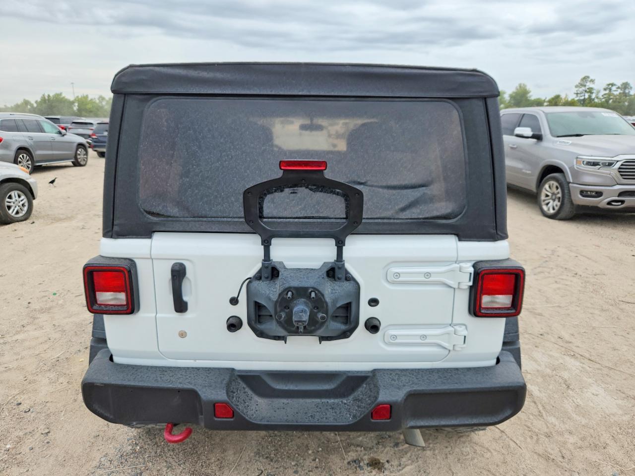 2020 Jeep Wrangler Unlimited Rubicon - Фото 6