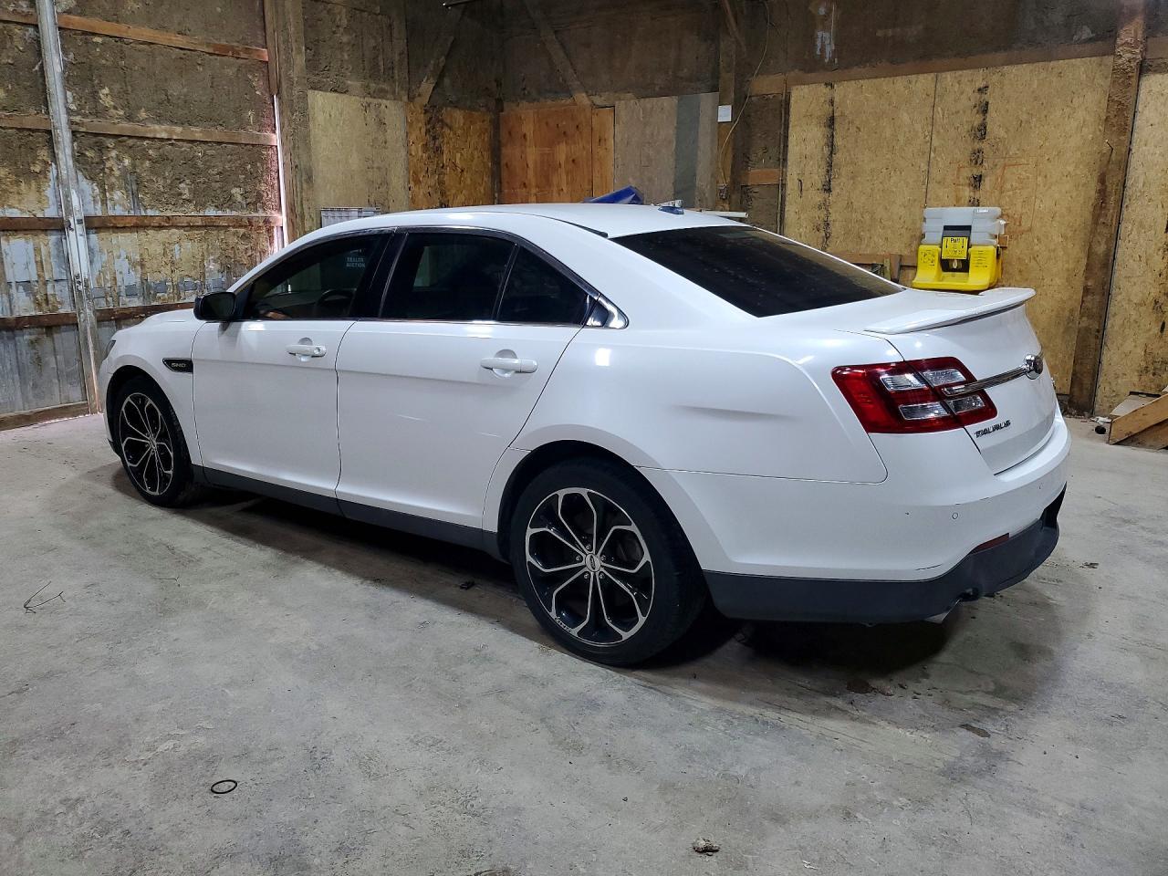 2015 Ford Taurus Sho - Image 2