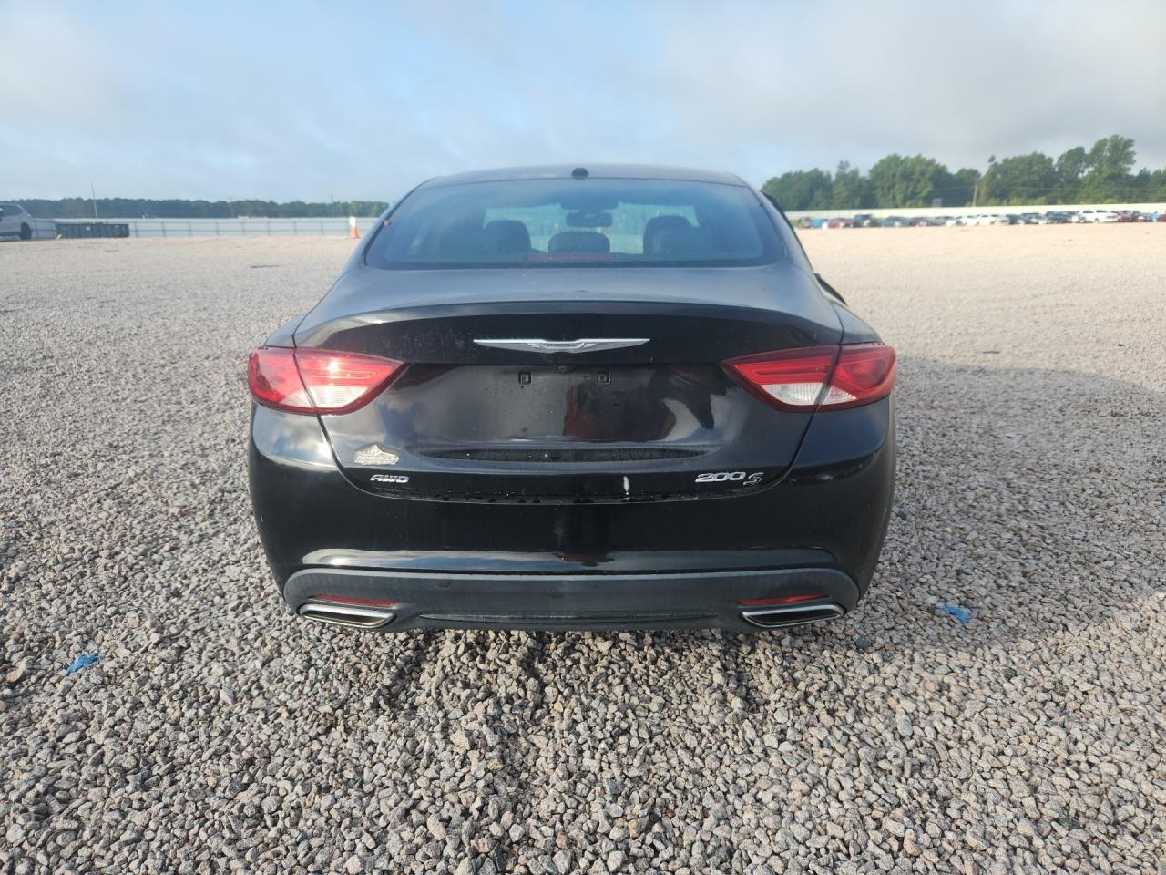 2016 Chrysler 200 S - Image 6