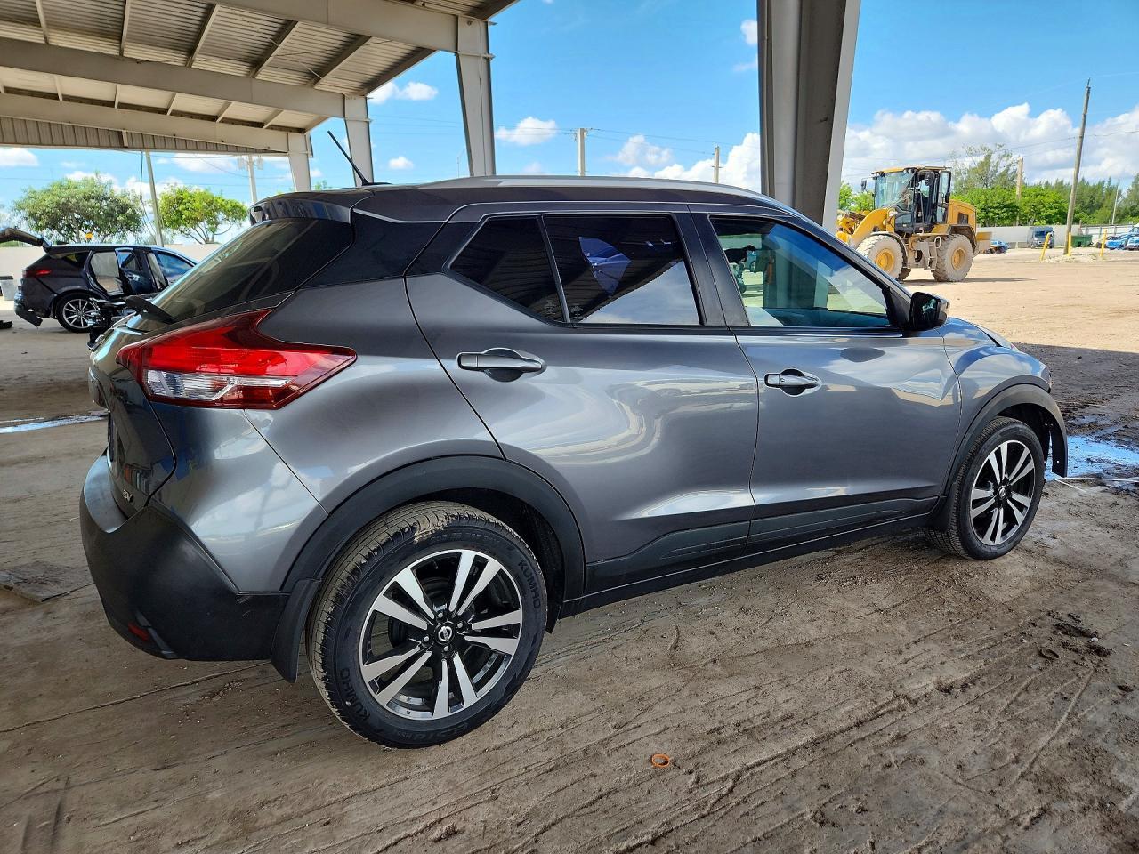 2019 Nissan Kicks Sv - Image 3