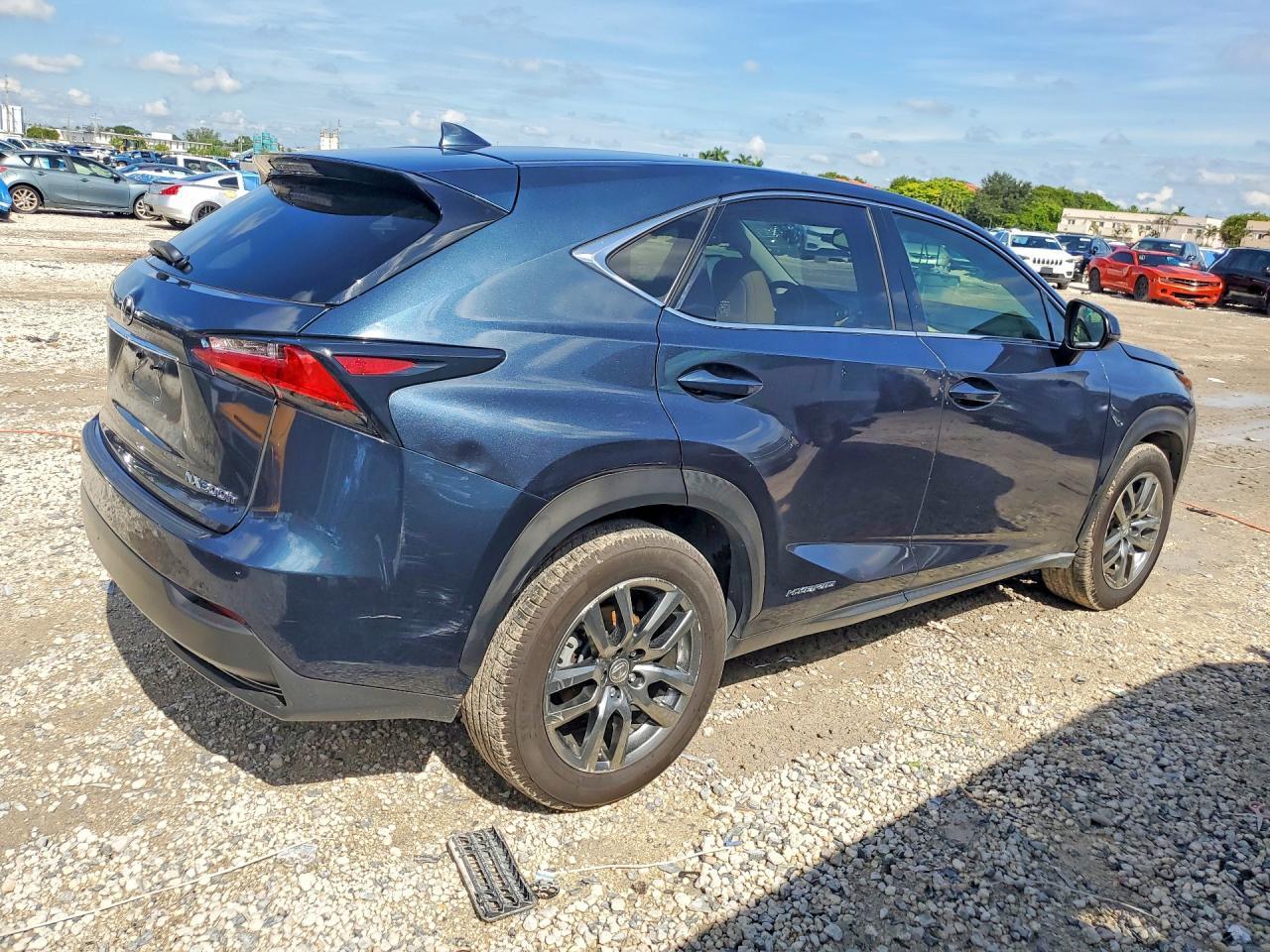 2015 Lexus Nx 300H Base - Фото 3