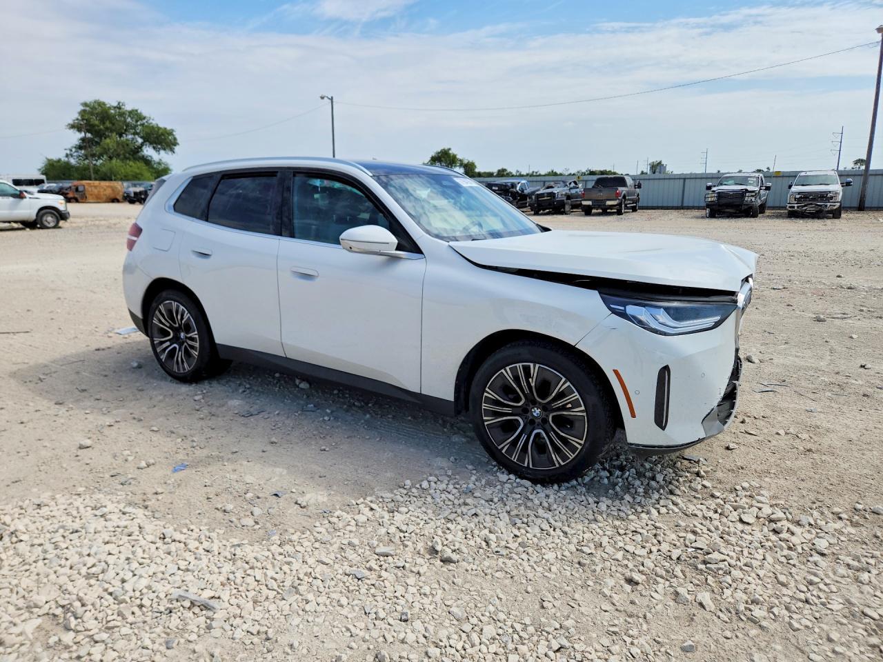 2025 BMW X3 30 xDrive - Фото 4