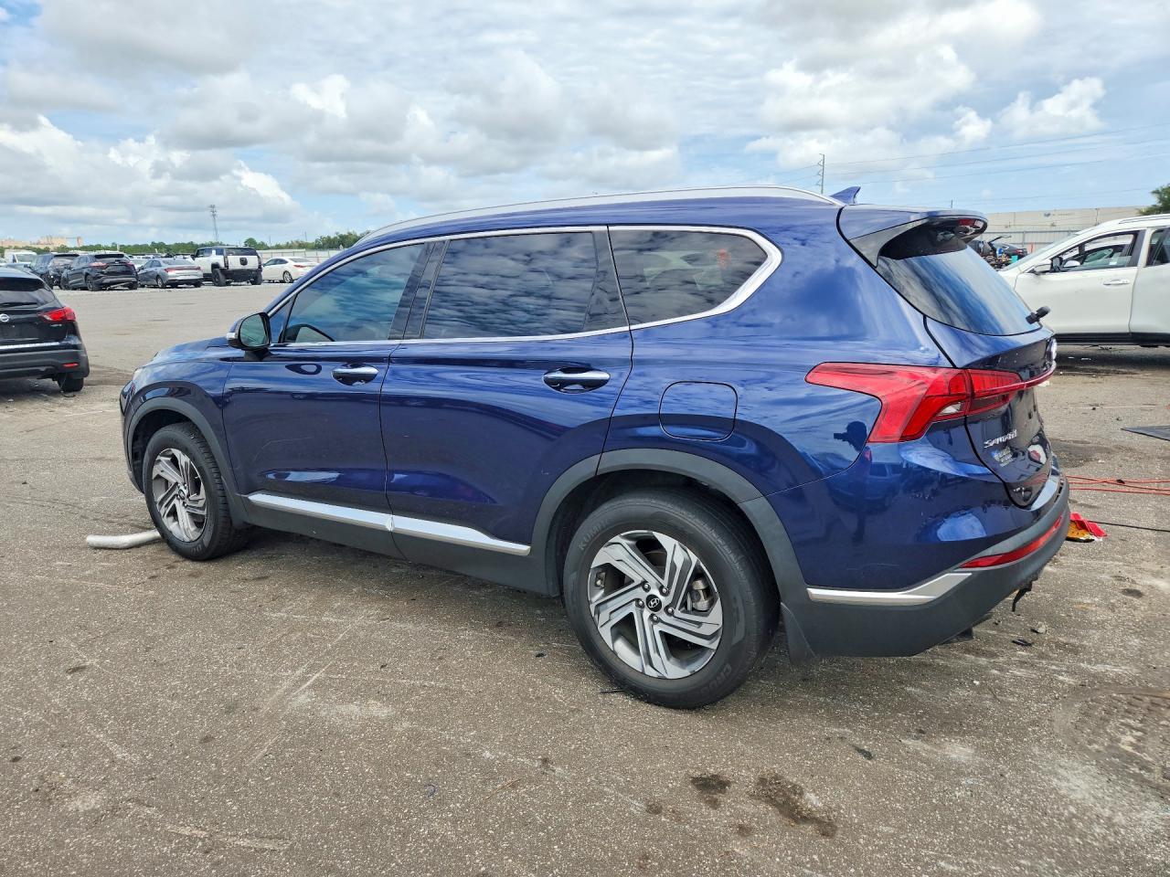 2022 Hyundai Santa Fe Sel - Image 2