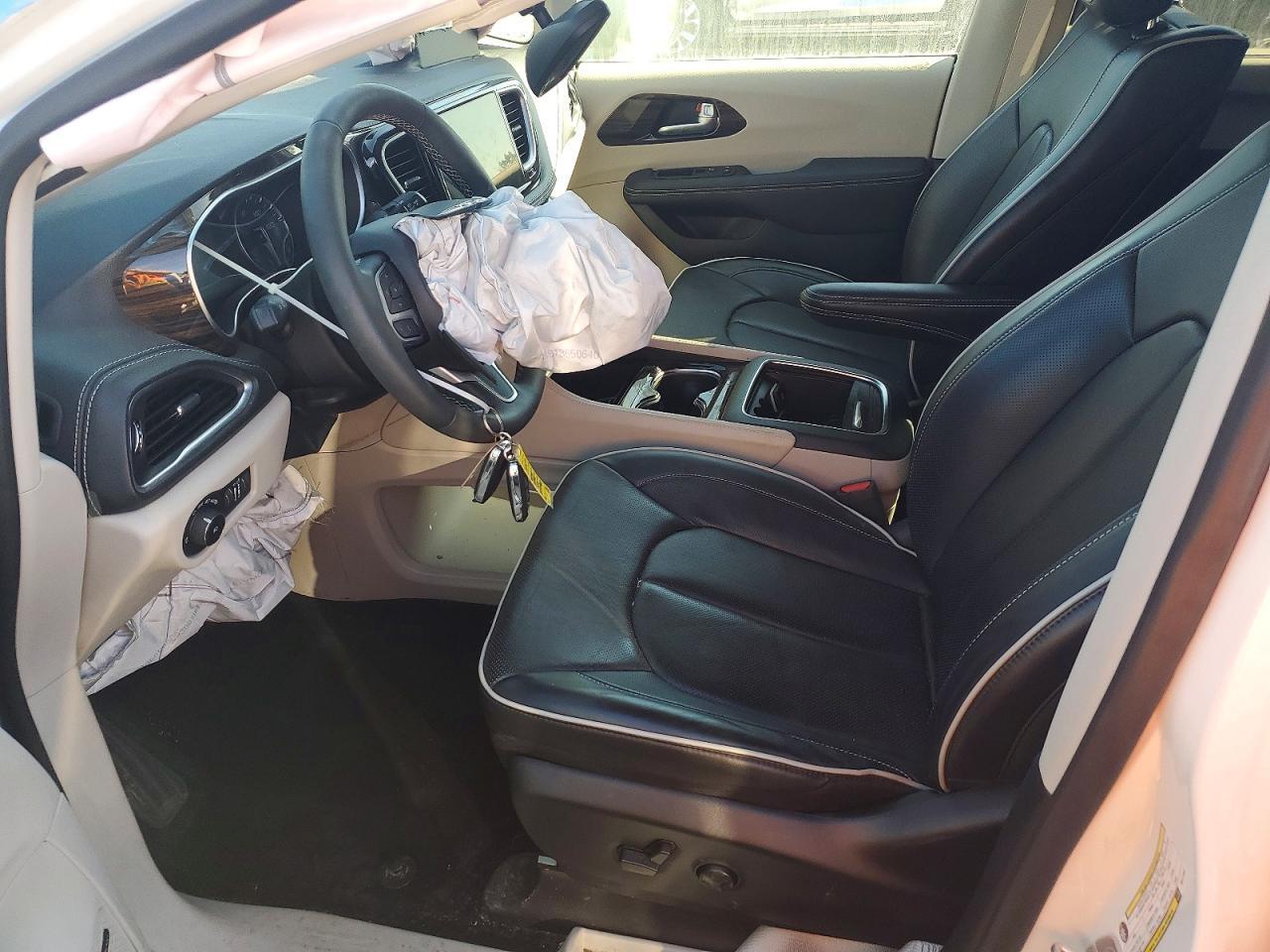 2024 Chrysler Pacifica Limited - Фото 7