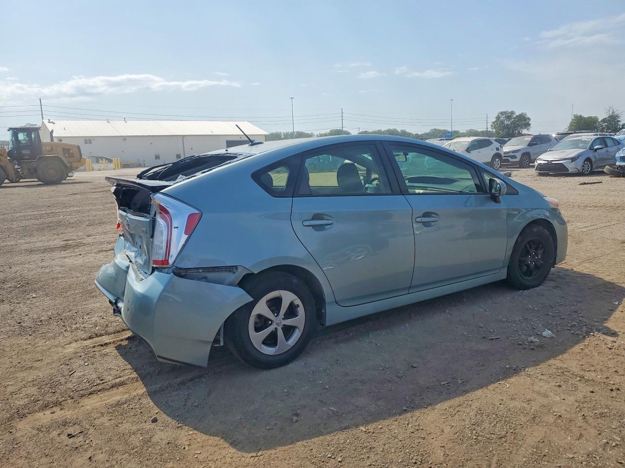 2012 Toyota Prius Three - Фото 3