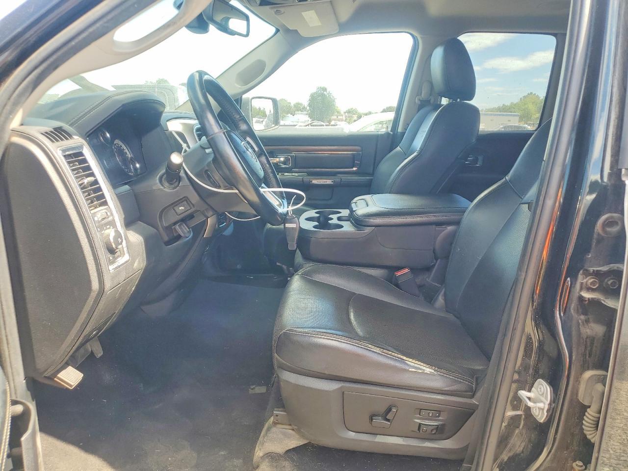 2017 Ram 1500 Laramie - Фото 7