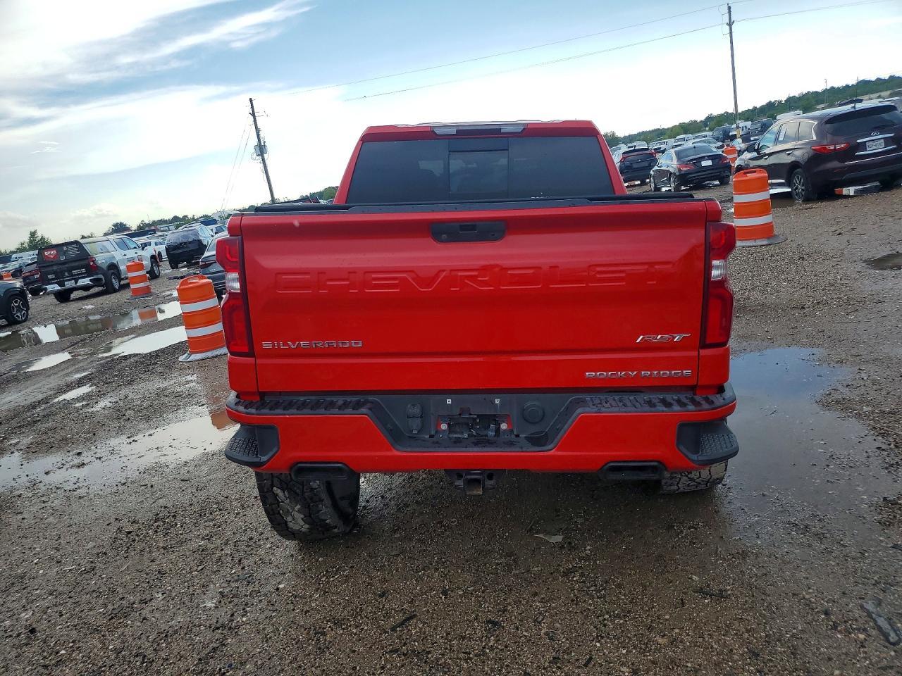 2021 Chevrolet Silverado K1500 Rst - Фото 6