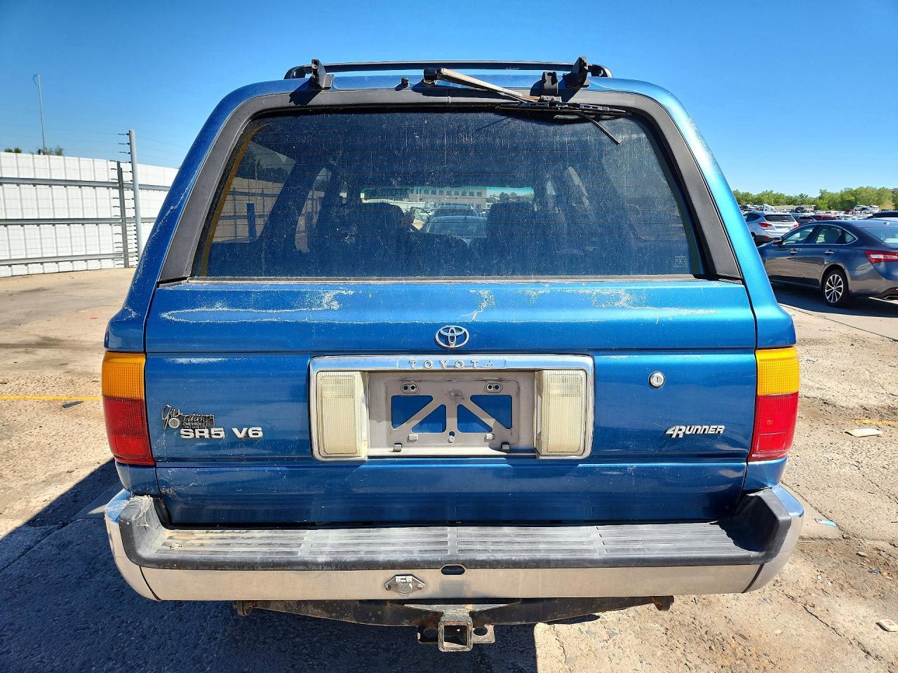 1993 Toyota 4Runner Sr5 V6 - Image 6