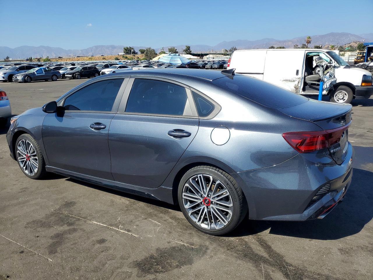 2023 Kia Forte Gt - Image 2