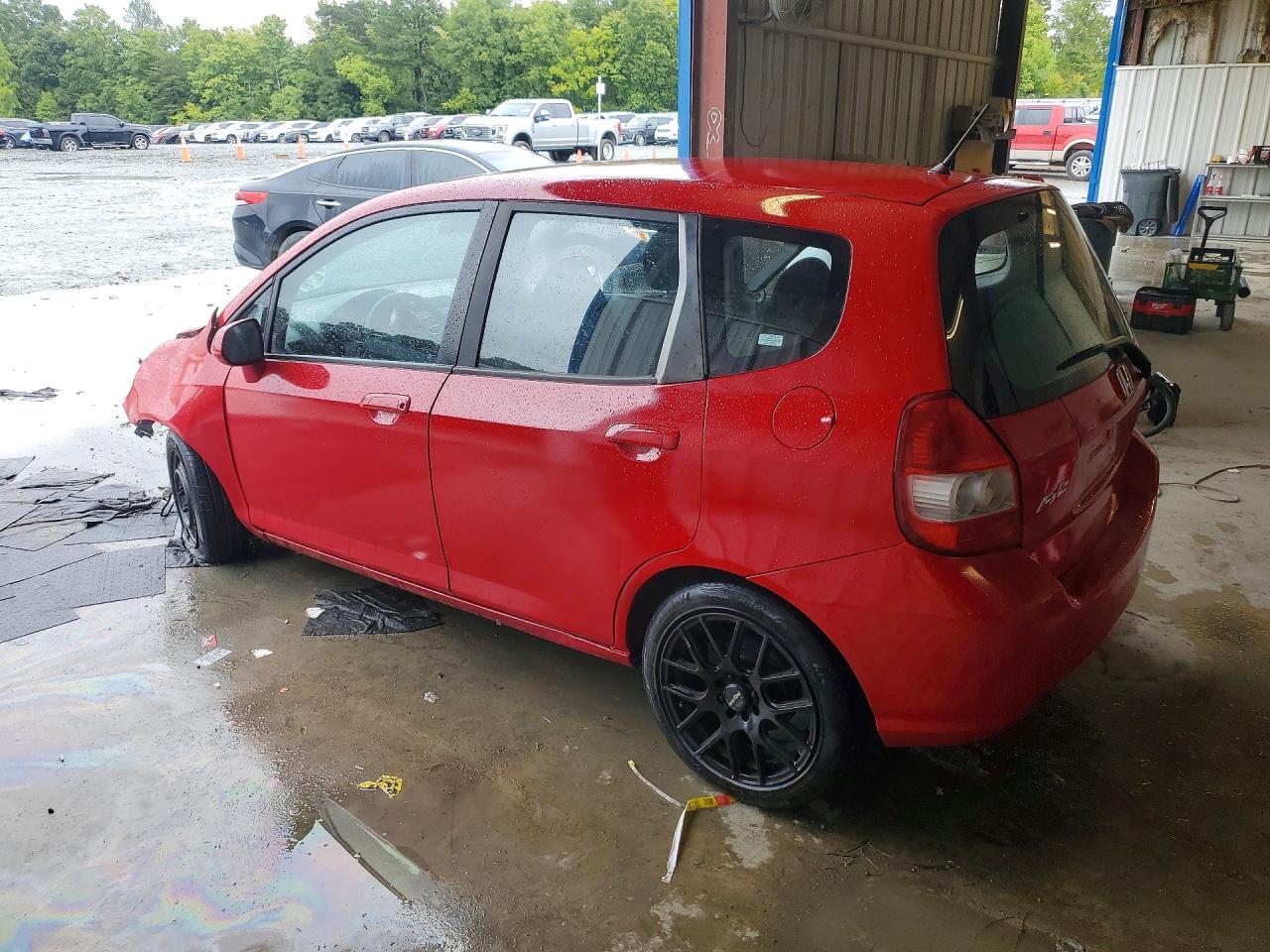 2008 Honda Fit - Image 2