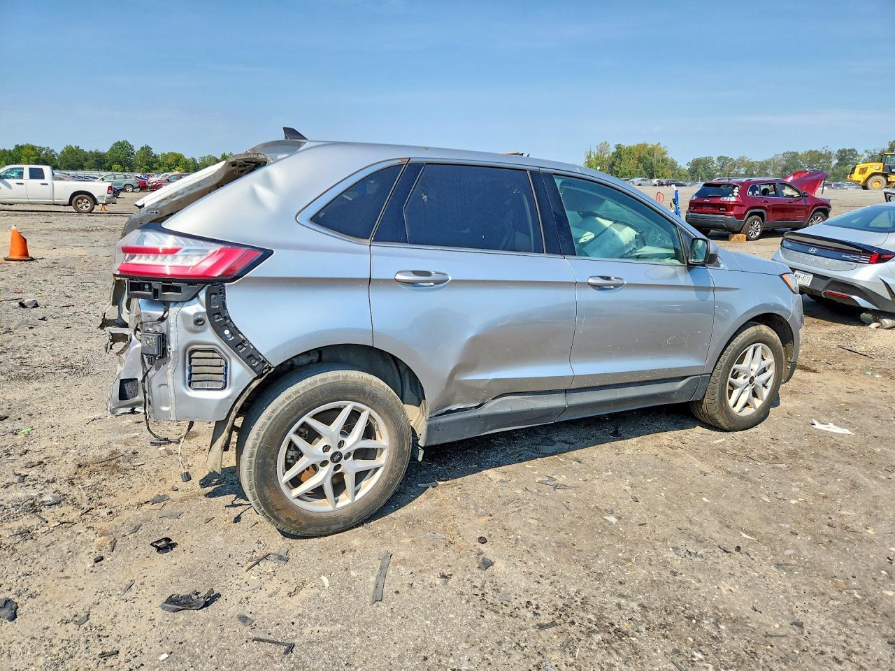 2023 Ford Edge Sel - Фото 3