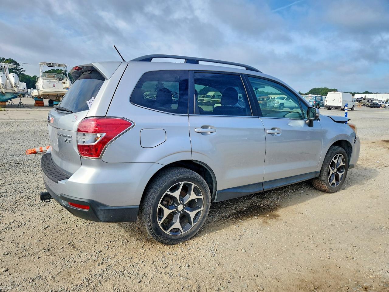 2014 Subaru Forester 2.0Xt Touring - Фото 3