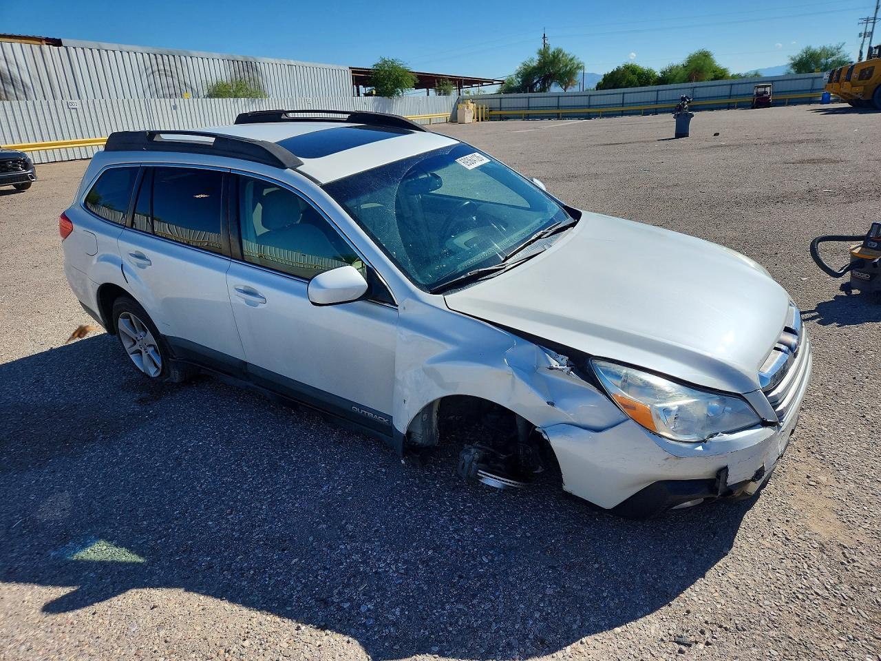2013 Subaru Outback 2.5I Premium - Фото 4