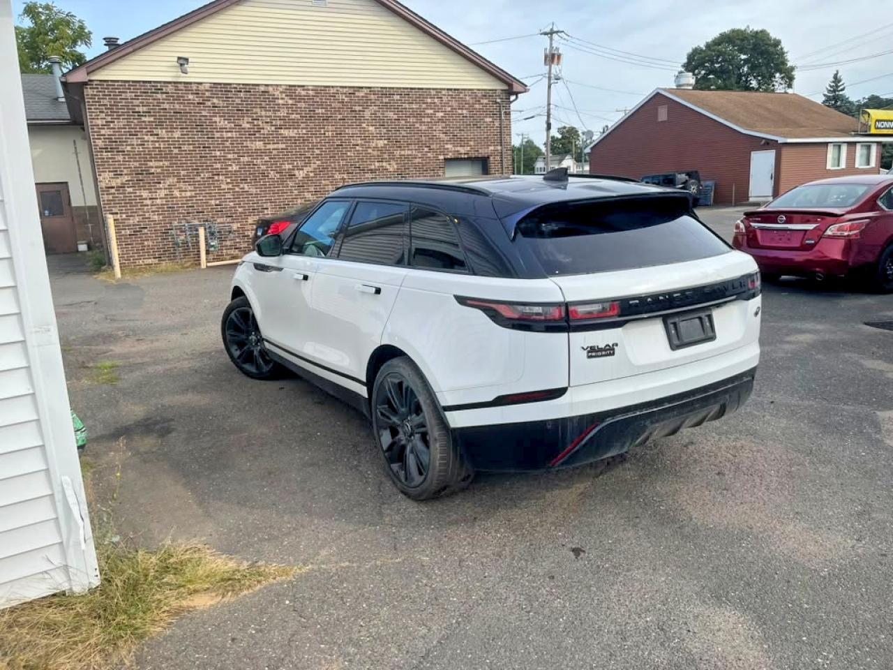 2023 Land Rover Range Rover Velar R-Dynamic S - Фото 2
