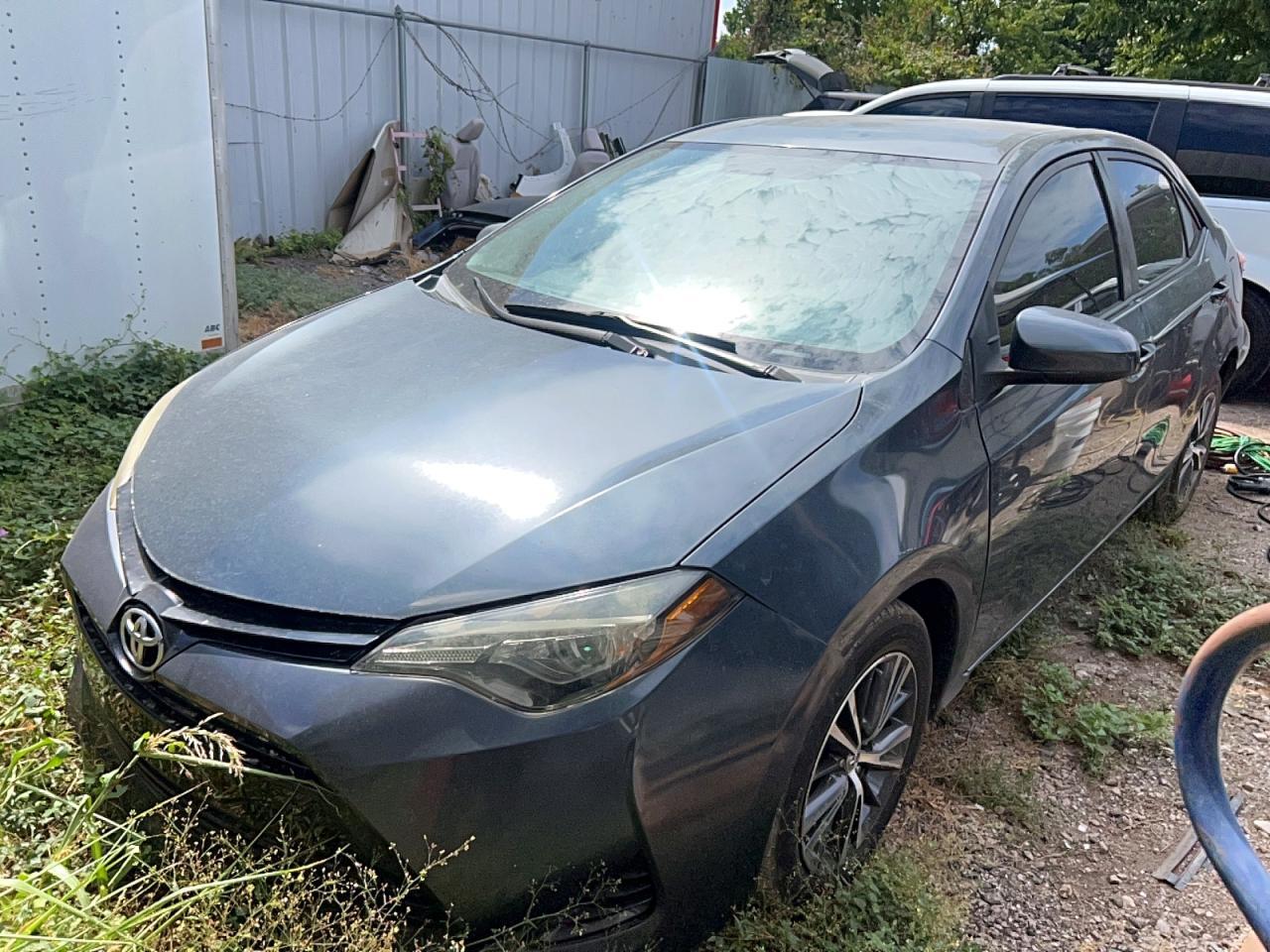 2017 Toyota Corolla Le - Фото 2