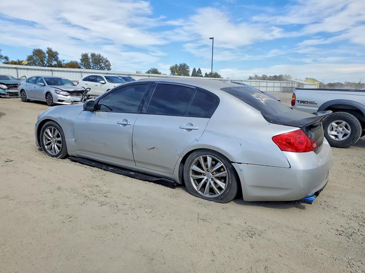 2013 Infiniti G37 Sedan X - Фото 2