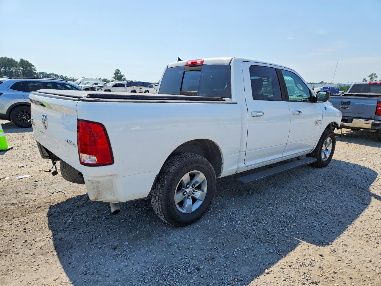 2016 Ram 1500 Slt - Image 3