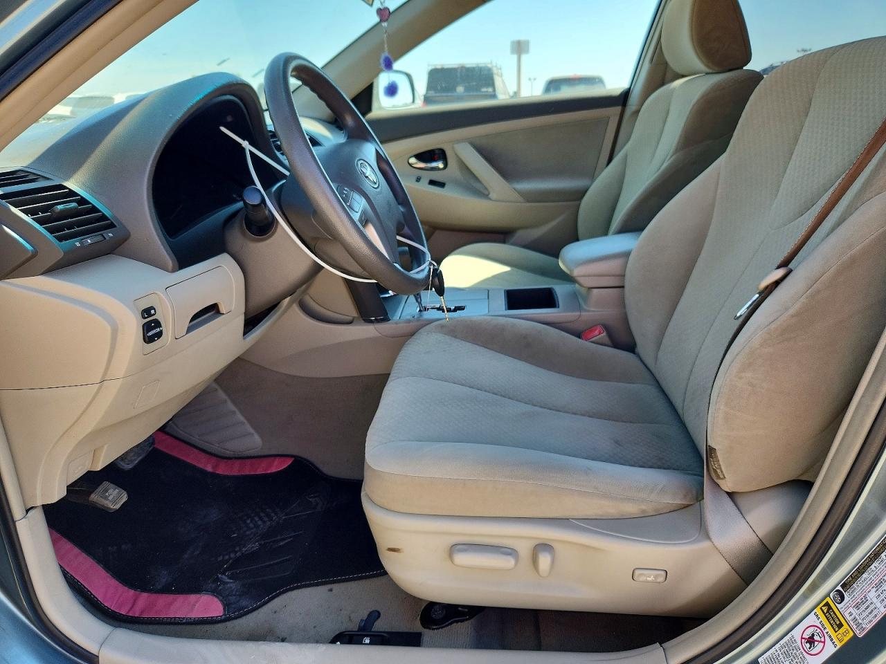 2009 Toyota Camry Le - Фото 7