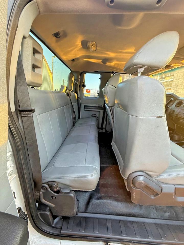 2015 Ford F350 Super Duty - Image 6