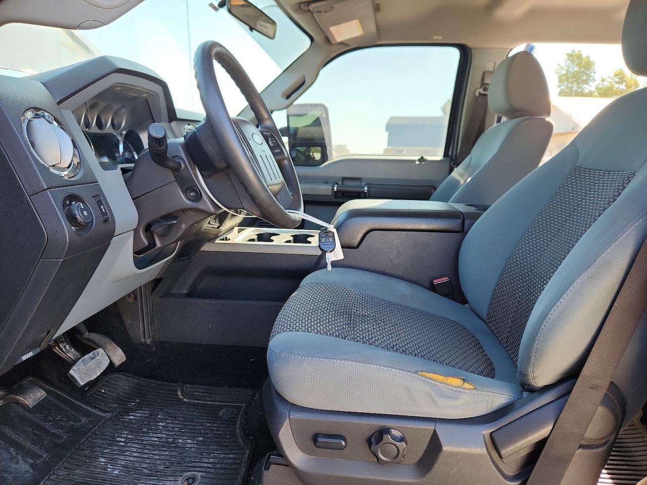 2011 Ford F250 Super Duty - Image 7