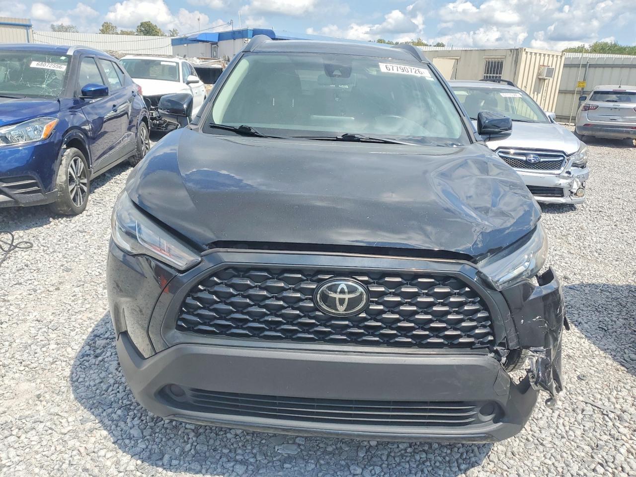 2022 Toyota Corolla Cross Le - Фото 5