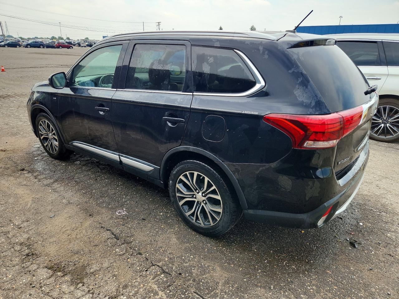 2016 Mitsubishi Outlander Gt - Фото 2