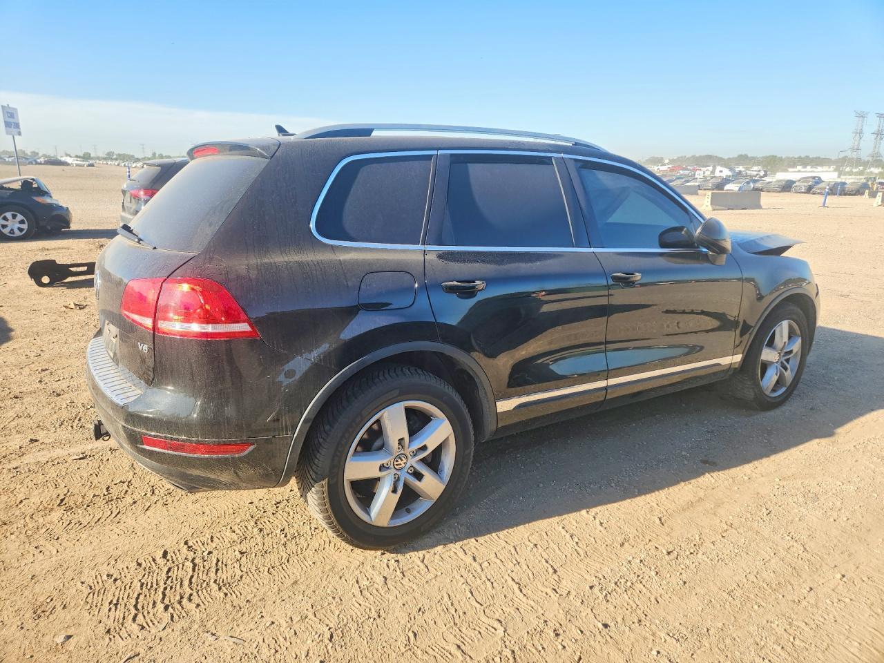 2013 Volkswagen Touareg V6 - Фото 3