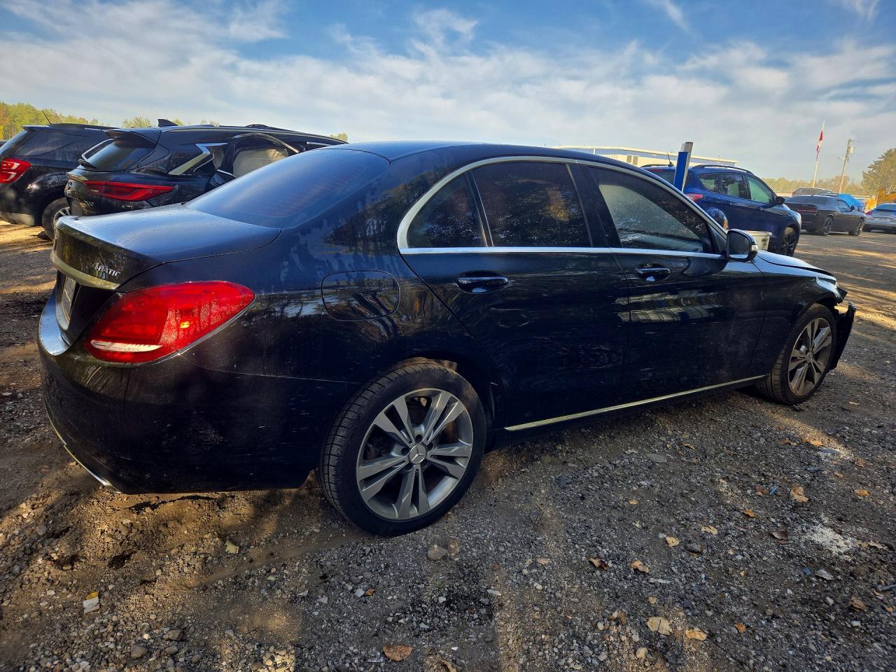 2015 Mercedes-Benz C 300 4Matic - Фото 3
