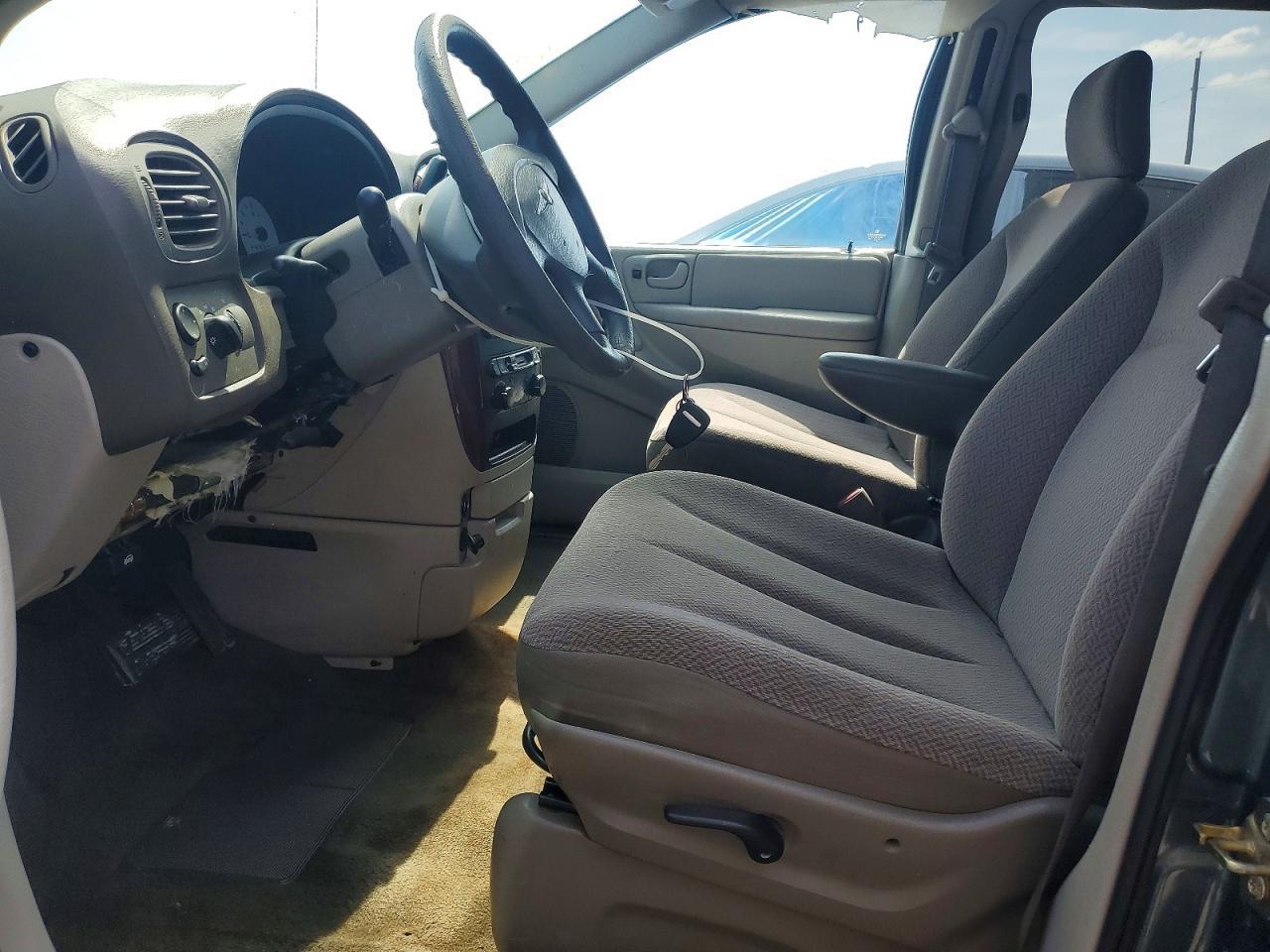 2006 Chrysler Town & Country - Фото 7