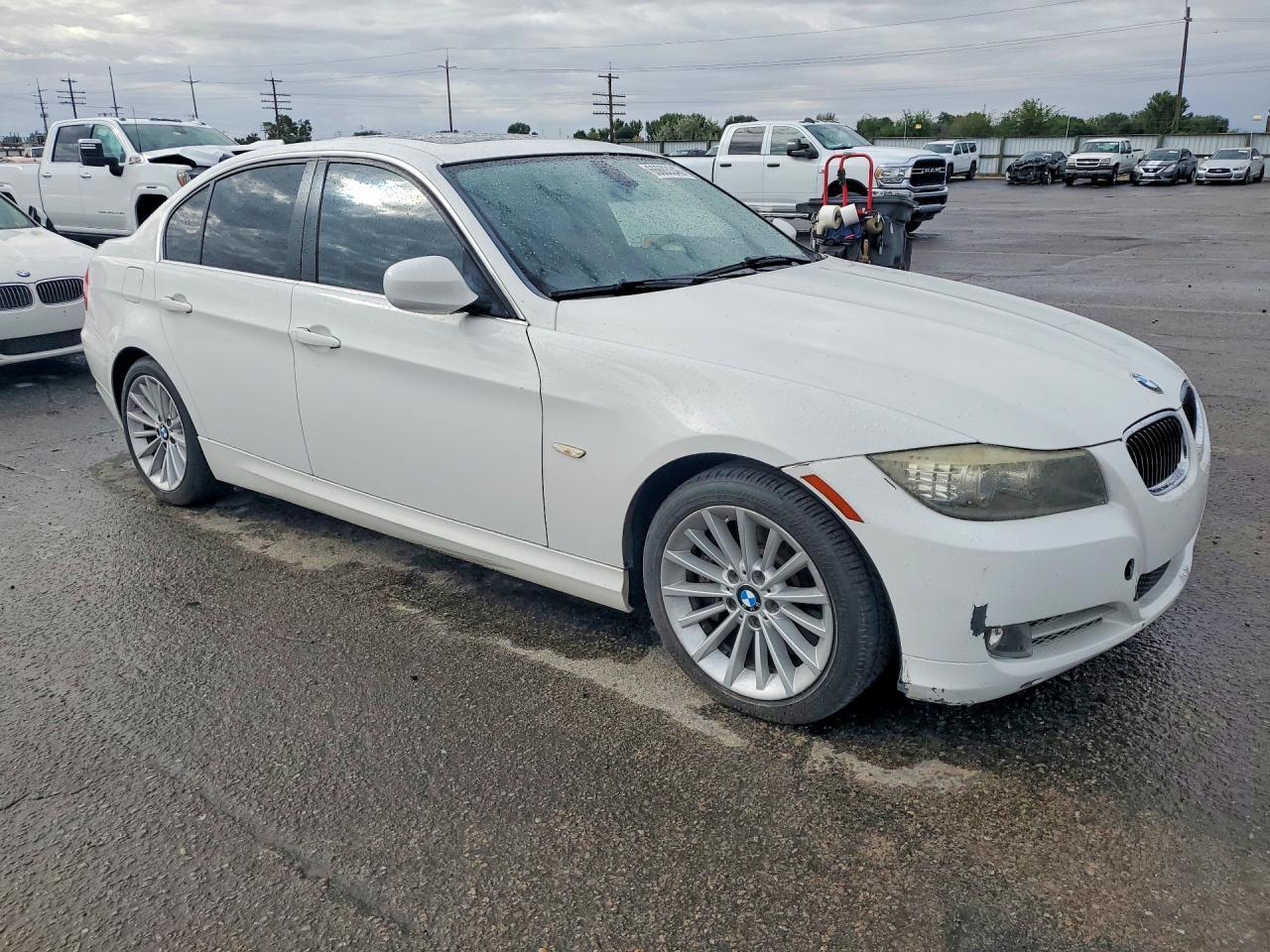 2011 BMW 335 D - Image 4