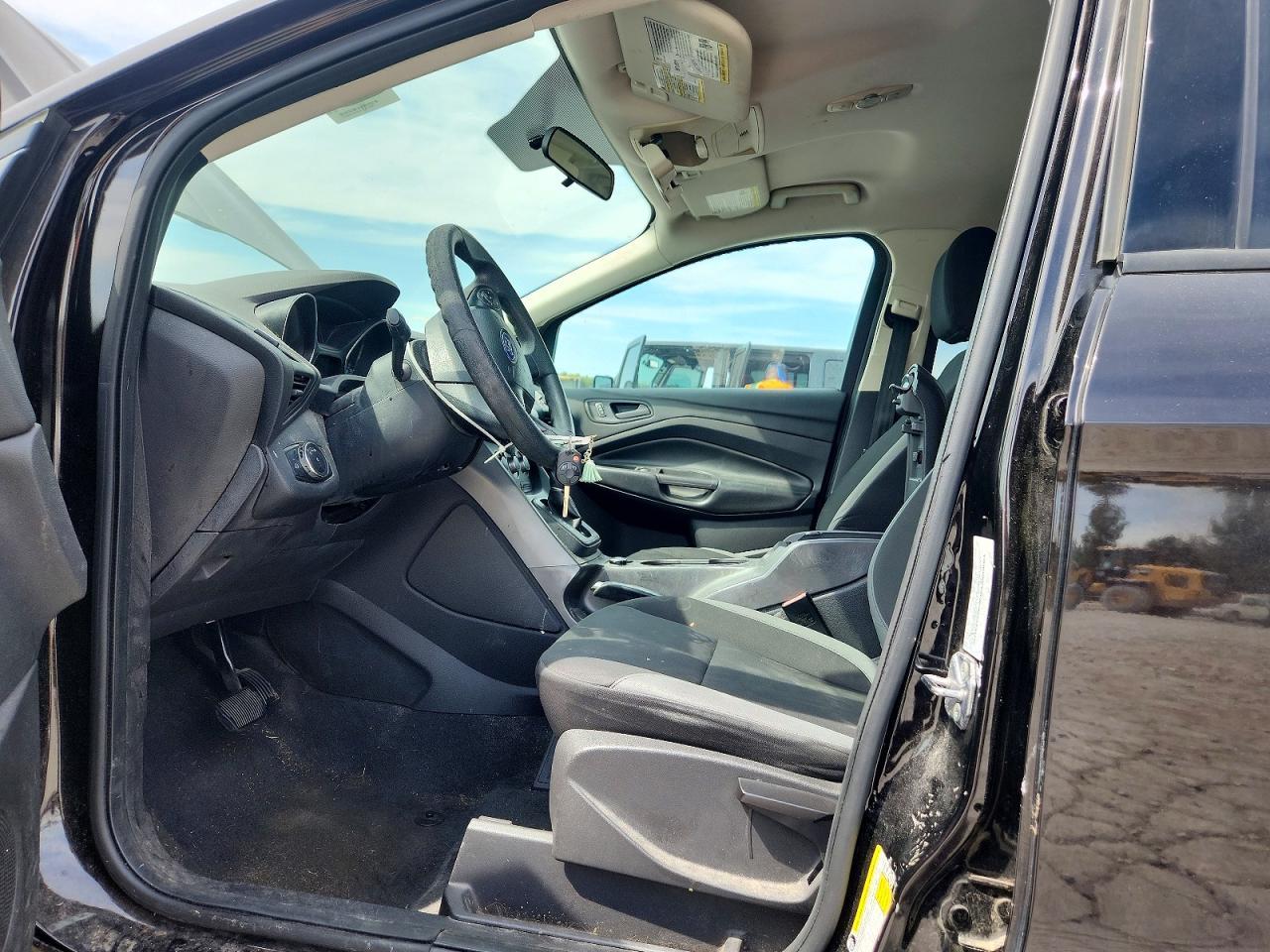 2013 Ford Escape S - Фото 7