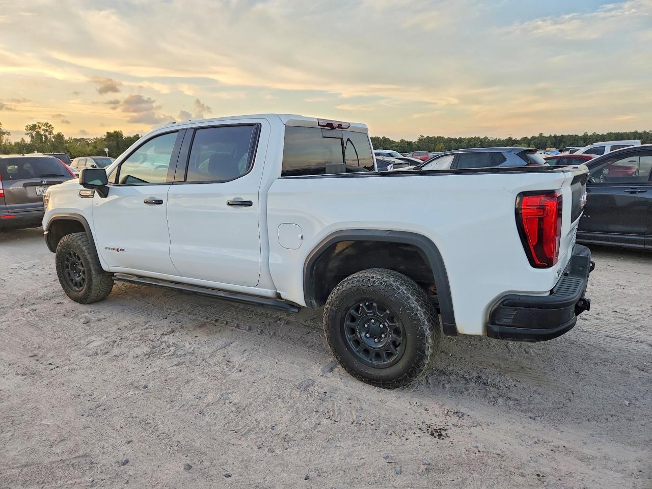 2023 GMC Sierra K1500 At4X - Image 2