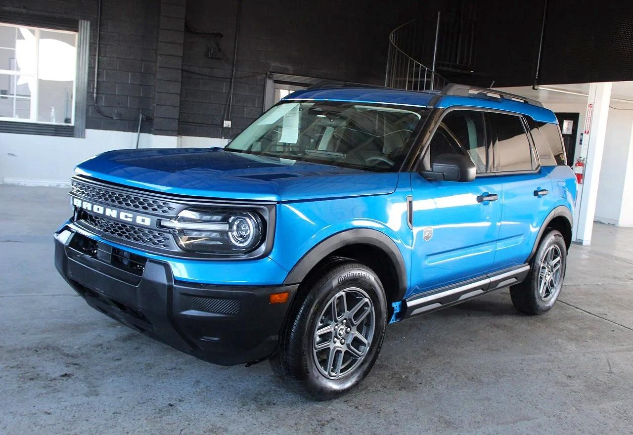 2025 Ford Bronco Sport Big Bend - Image 2
