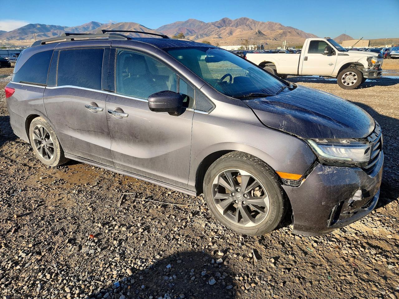 2022 Honda Odyssey Elite - Image 4