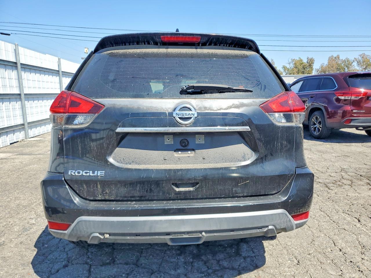 2019 Nissan Rogue S - Фото 6