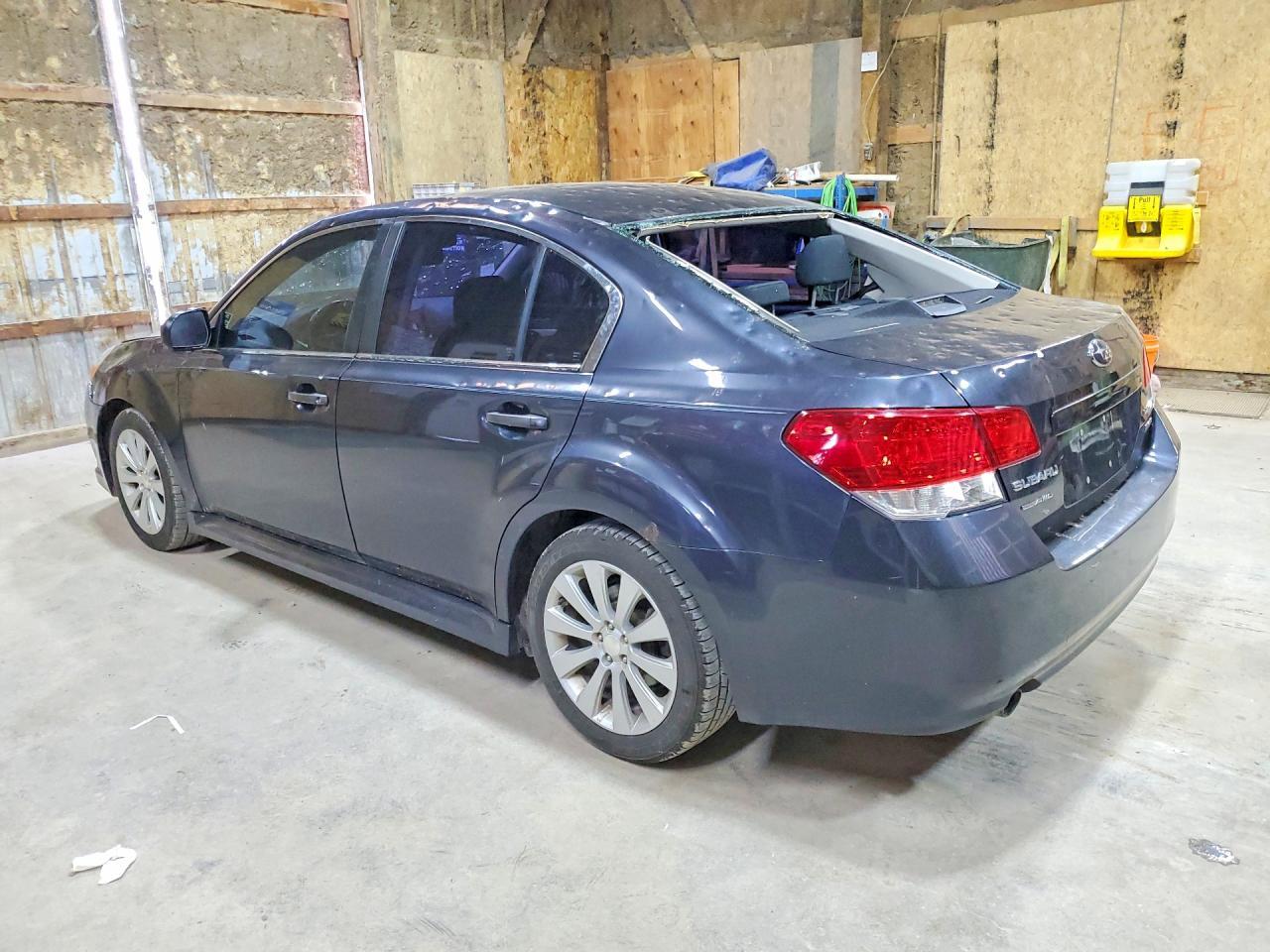 2010 Subaru Legacy 3.6R Premium - Фото 2