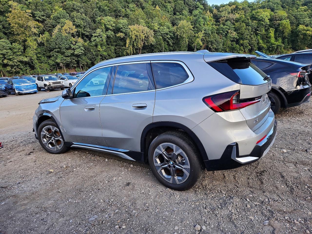 2026 BMW X1 xDrive28I - Фото 2