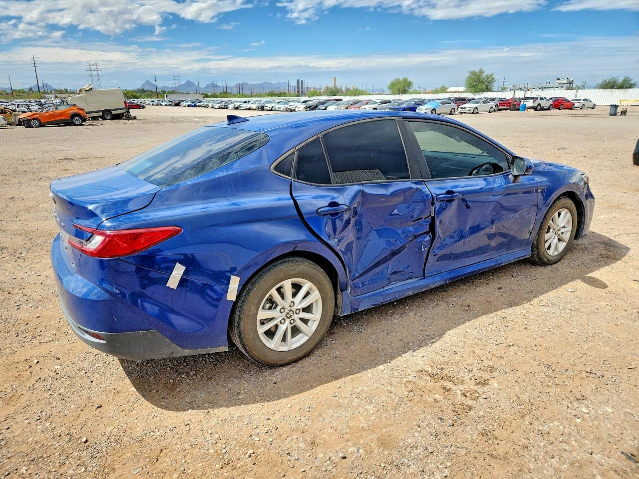 2025 Toyota Camry Le - Image 3
